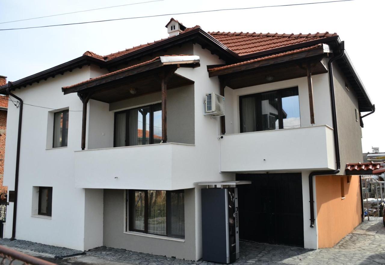 Boris House Ognianowo